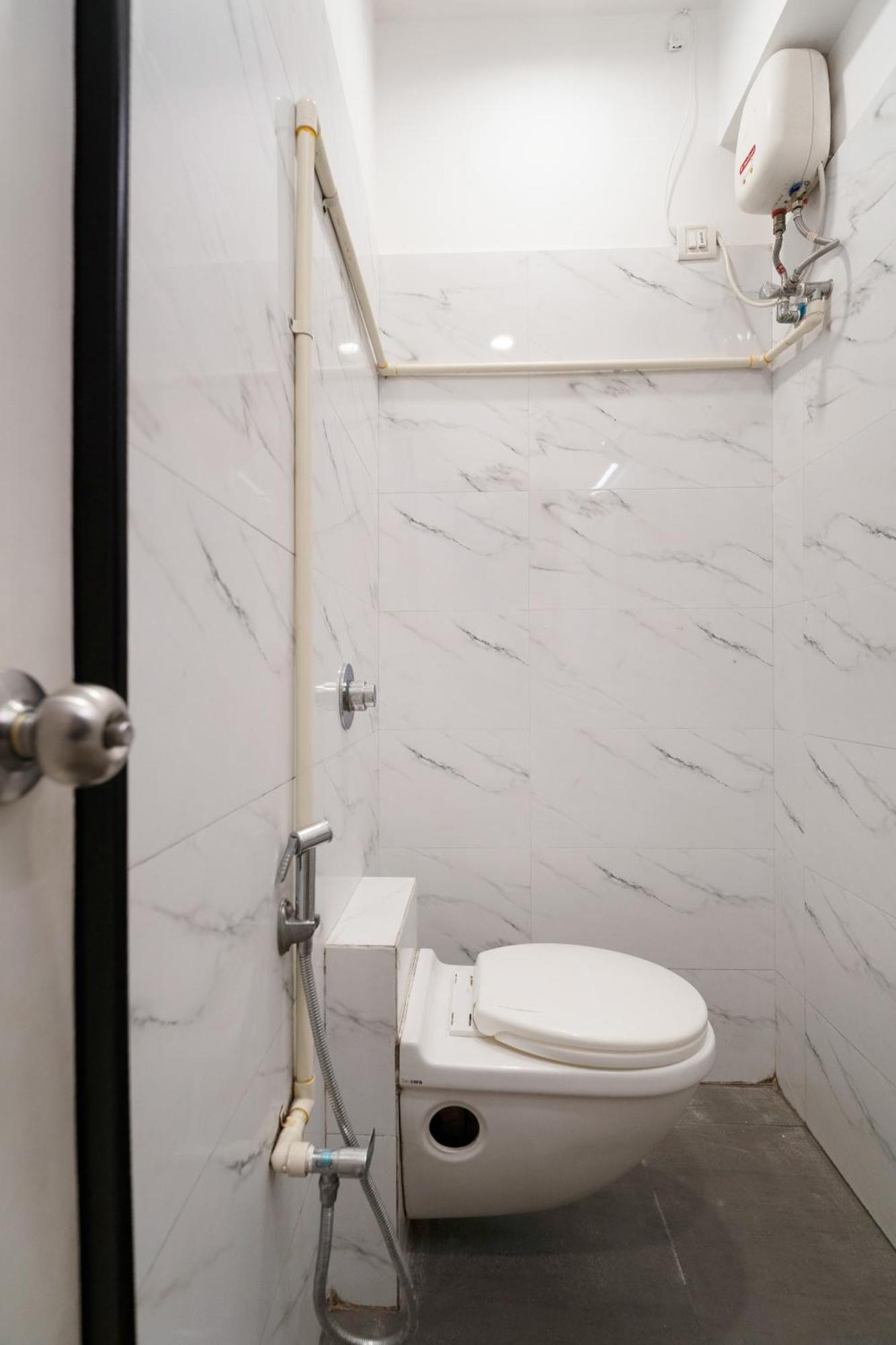 Nest 1bhk Bandra W By The Company Apartament